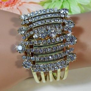 Cubic Zirconia Hinged Crystal Bangle Bracelet